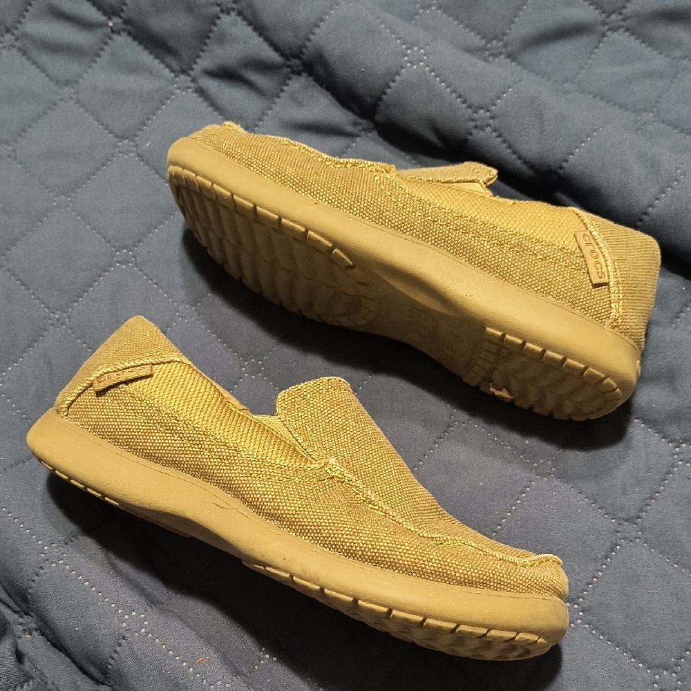 CROCS Kids Tan Casual Slip-On Shoes, In Great Shape